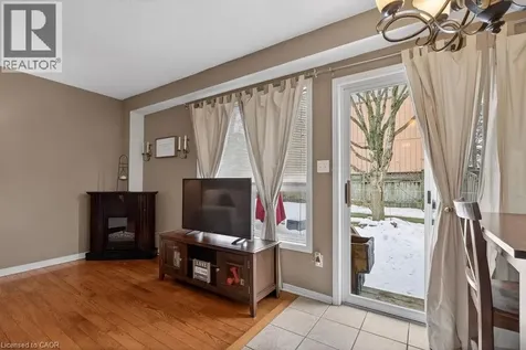 10 Cadham Boulevard Hamilton ON L8W 3X6