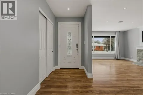 20 Shirley Street Dundas ON L9H 4S3