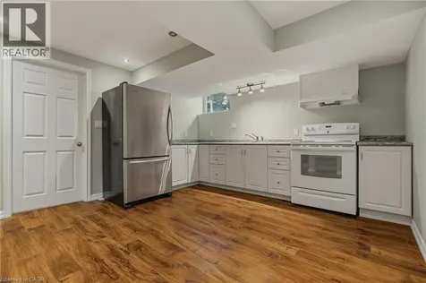 20 Shirley Street Dundas ON L9H 4S3