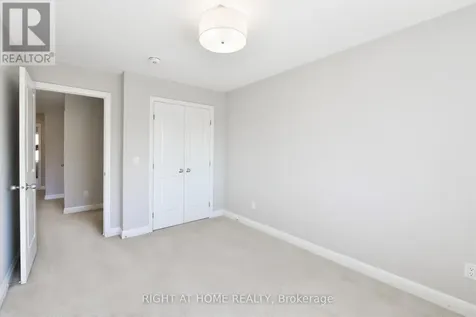 117 Escarpment Crescent Ottawa ON K2T 0L8