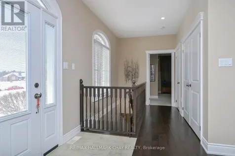 11 Harry Parker Place Adjala-tosorontio ON L0M 1J0