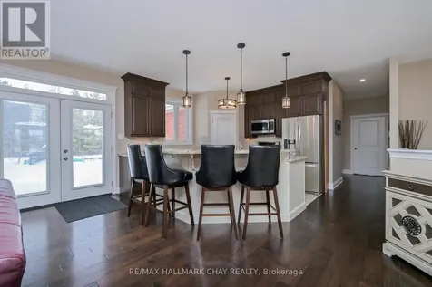 11 Harry Parker Place Adjala-tosorontio ON L0M 1J0