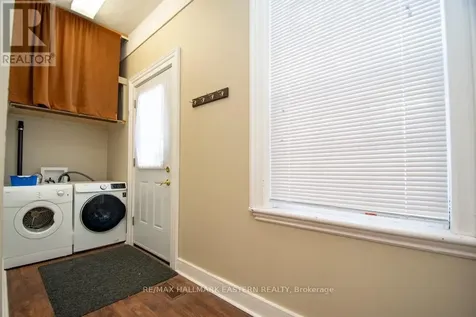 10 Hill Street Selwyn ON K0L 2H0