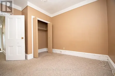 10 Hill Street Selwyn ON K0L 2H0