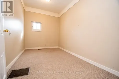 10 Hill Street Selwyn ON K0L 2H0