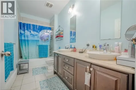 86 Birge Street Hamilton ON L8L 3L4
