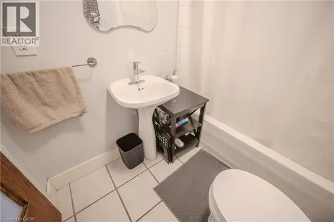 86 Birge Street Hamilton ON L8L 3L4