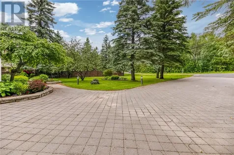 647 Kirkwood Drive Sudbury ON P3E 6J6