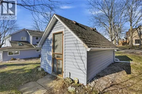 735 Sandy Bay Road Dunnville ON N1A 2W6