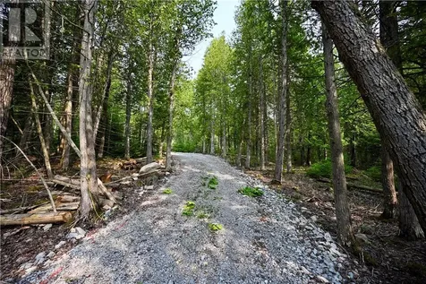 102 Sandy Point Manitowaning ON P0P 1N0