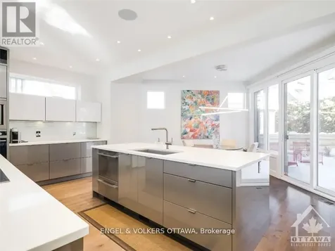 615 Island Park Crescent Ottawa ON K1Y 3P4