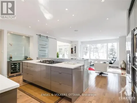 615 Island Park Crescent Ottawa ON K1Y 3P4