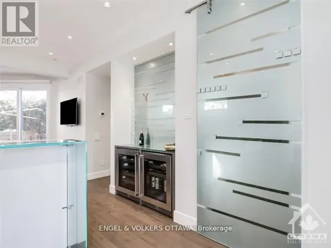 615 Island Park Crescent Ottawa ON K1Y 3P4