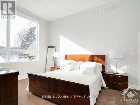 615 Island Park Crescent Ottawa ON K1Y 3P4