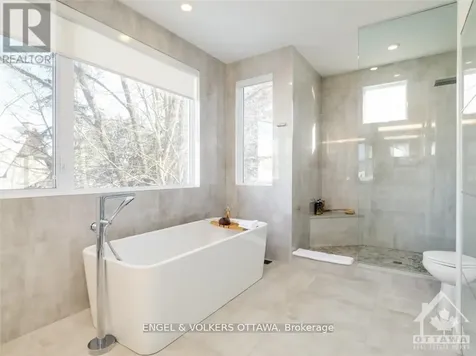 615 Island Park Crescent Ottawa ON K1Y 3P4