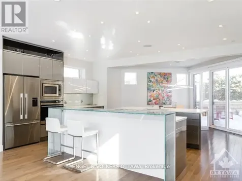 615 Island Park Crescent Ottawa ON K1Y 3P4