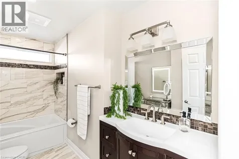 27 Beaverton Drive Hamilton ON L8W 3K9
