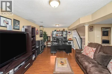 27 Beaverton Drive Hamilton ON L8W 3K9