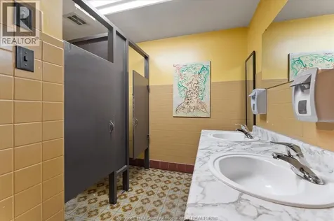 22 Main Street East Kingsville ON N9Y 1M6