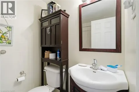 104 Neil Avenue Hamilton ON L8G 2N6