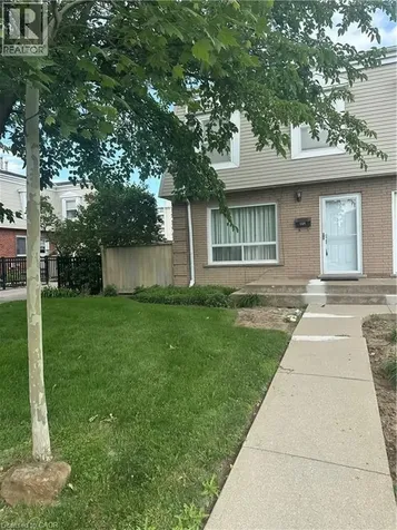 104 Neil Avenue Hamilton ON L8G 2N6
