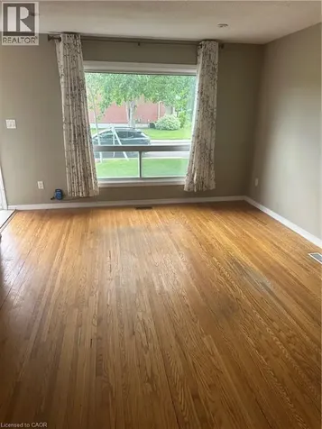 104 Neil Avenue Hamilton ON L8G 2N6