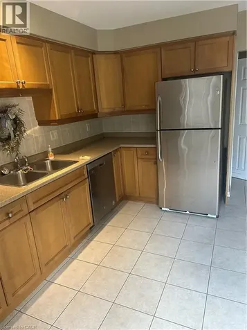 104 Neil Avenue Hamilton ON L8G 2N6