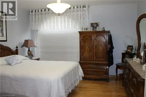 2328 King Street East Hamilton ON L8K 1X4