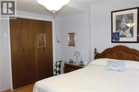 2328 King Street East Hamilton ON L8K 1X4