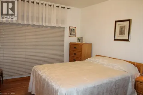2328 King Street East Hamilton ON L8K 1X4