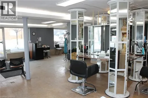 2328 King Street East Hamilton ON L8K 1X4