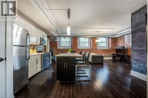 200 Stinson Street Hamilton ON L8N 4J5