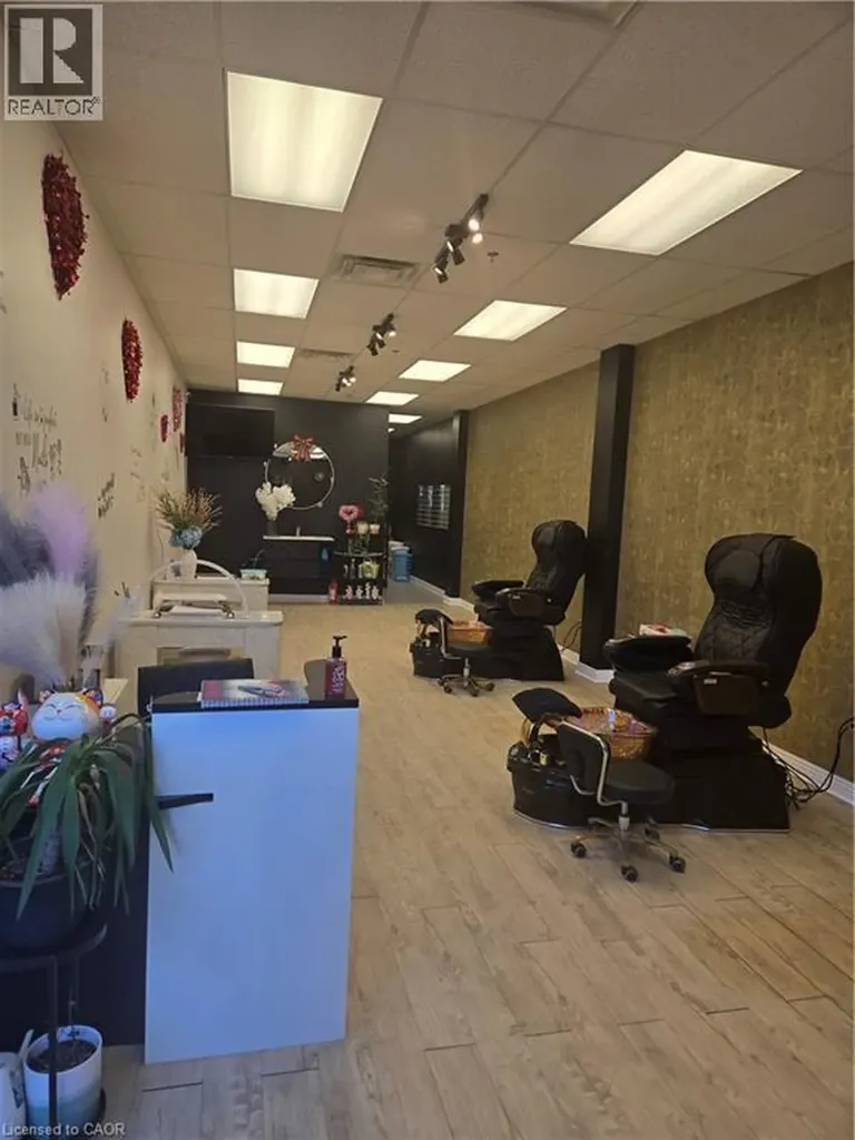 320 Eastview Road Guelph ON N1E 0L2