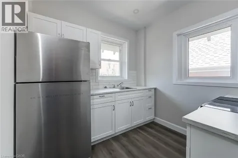 200 Park Avenue Brantford ON N3S 5K1