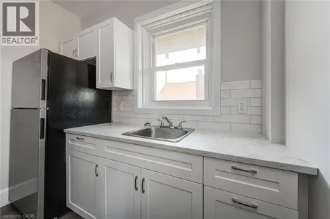 200 Park Avenue Brantford ON N3S 5K1