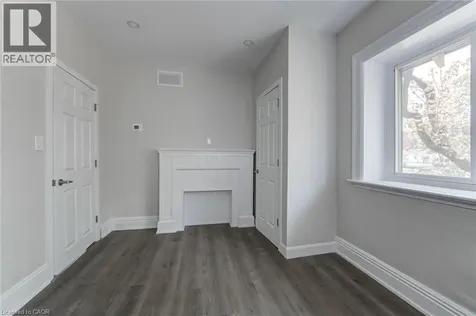 200 Park Avenue Brantford ON N3S 5K1