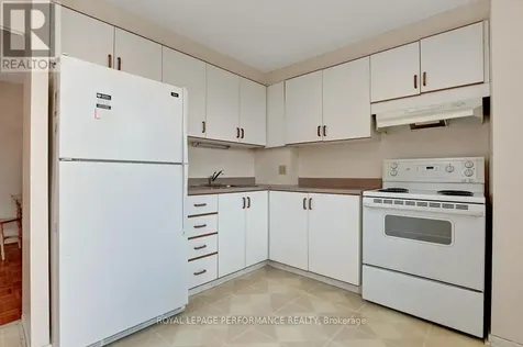 415 Greenview Avenue Ottawa ON K2B 8G5