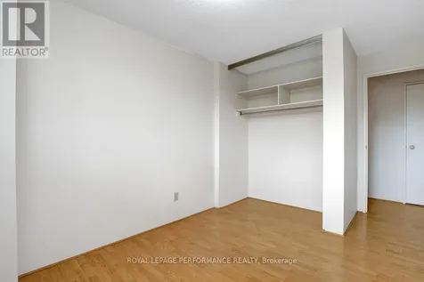 415 Greenview Avenue Ottawa ON K2B 8G5