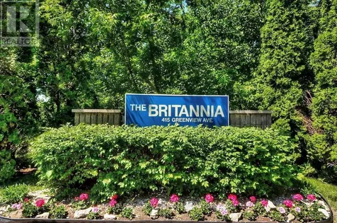 415 Greenview Avenue Ottawa ON K2B 8G5