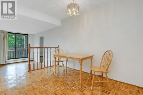 415 Greenview Avenue Ottawa ON K2B 8G5