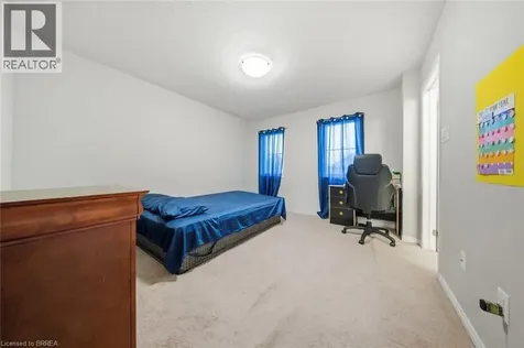 126 Munro Circle Brantford ON N3T 0R4