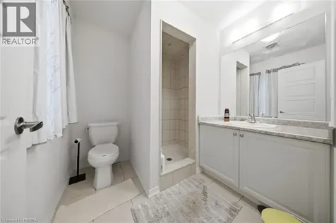 126 Munro Circle Brantford ON N3T 0R4
