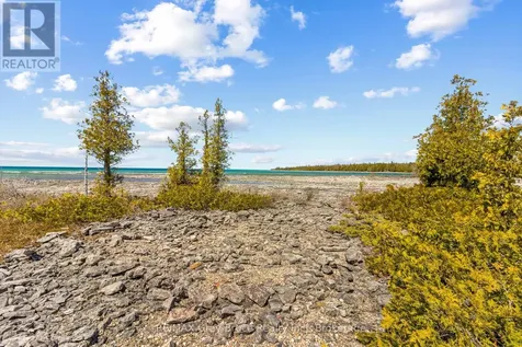 23 Pedwell Drive Northern Bruce Peninsula ON N0H 2R0