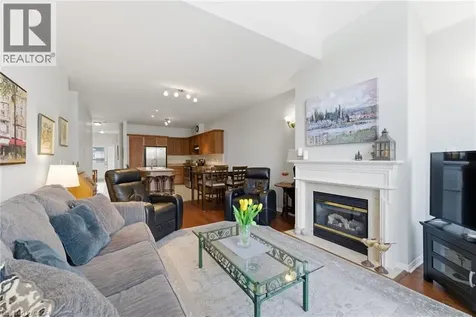 40 Wesleyan Court Ancaster ON L9G 5C7