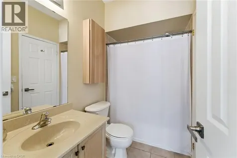 40 Wesleyan Court Ancaster ON L9G 5C7