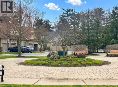 40 Wesleyan Court Ancaster ON L9G 5C7