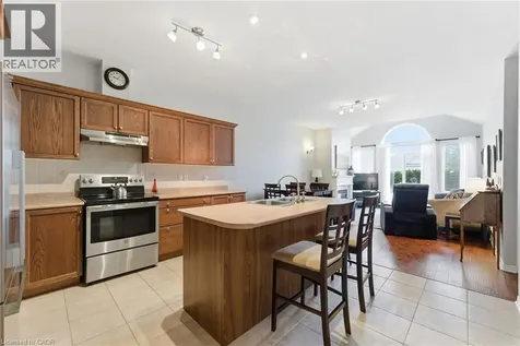 40 Wesleyan Court Ancaster ON L9G 5C7
