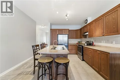 40 Wesleyan Court Ancaster ON L9G 5C7