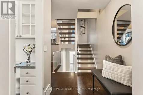 290 Cathcart Street Ottawa ON K1N 5C4