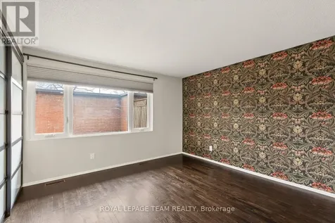 290 Cathcart Street Ottawa ON K1N 5C4